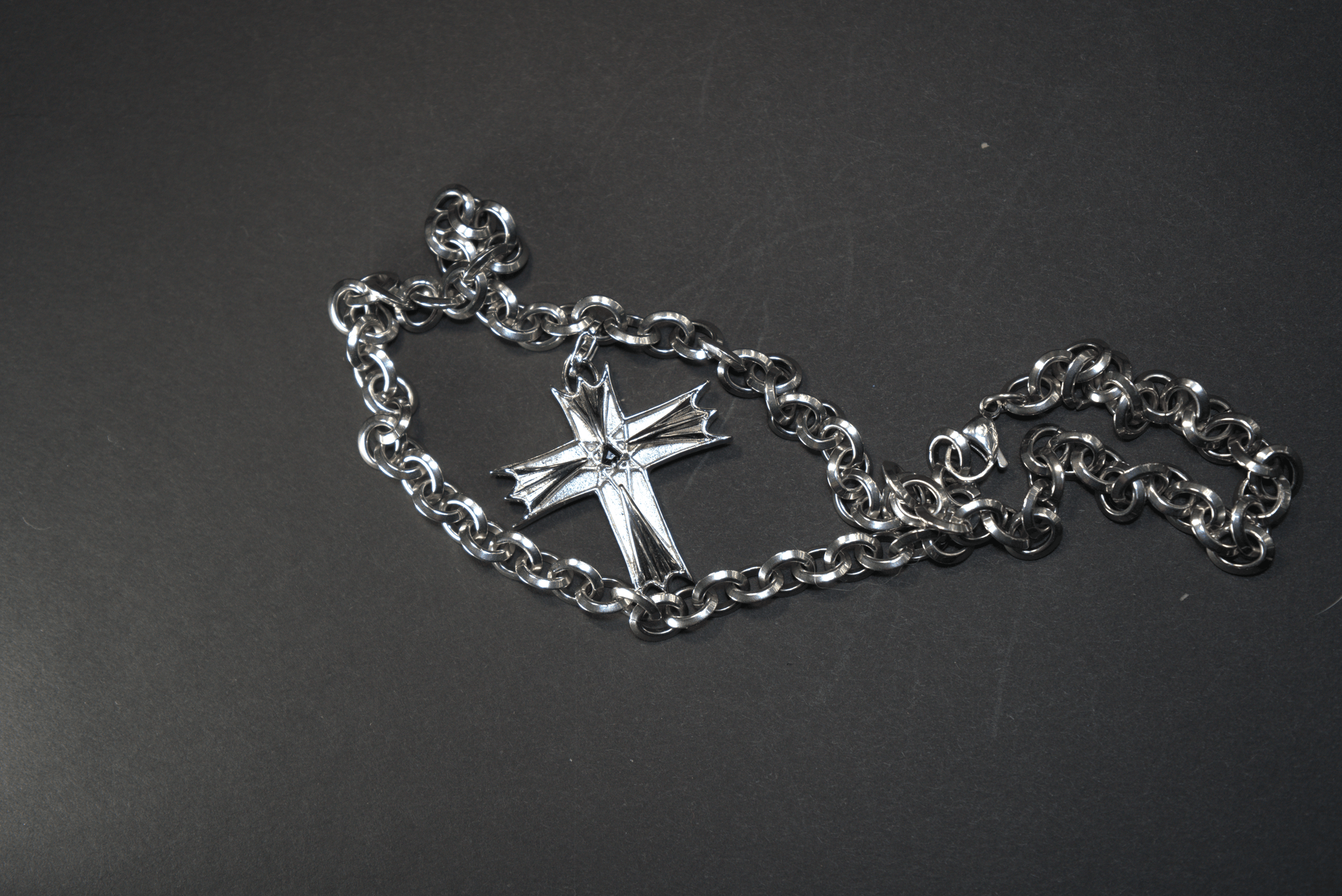 Stainless steel cross necklace